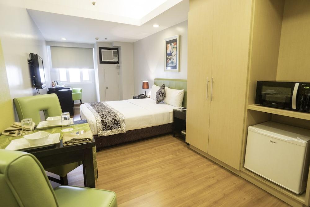 Pasig City فندق ذا إكستشانج ريجنسي ريزدنس مانجيد باي هيل المظهر الخارجي الصورة