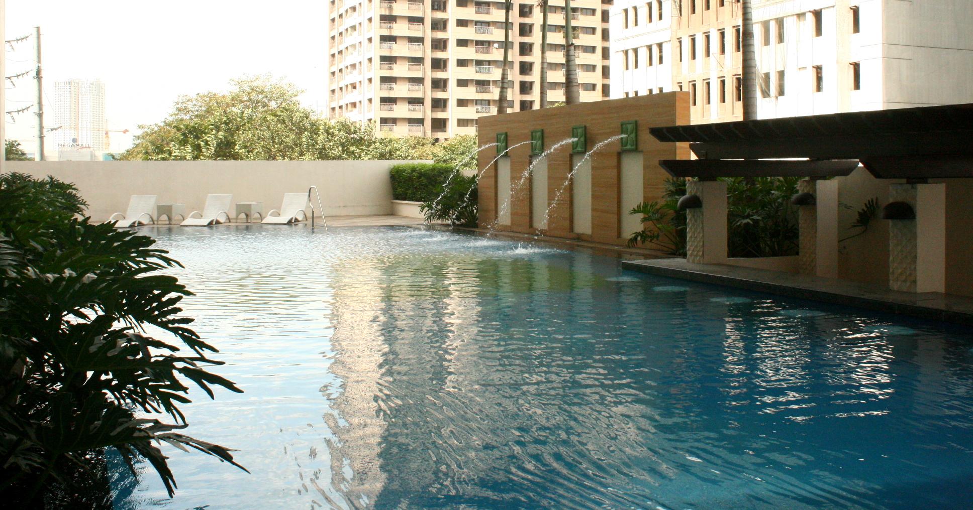 Pasig City فندق ذا إكستشانج ريجنسي ريزدنس مانجيد باي هيل المظهر الخارجي الصورة